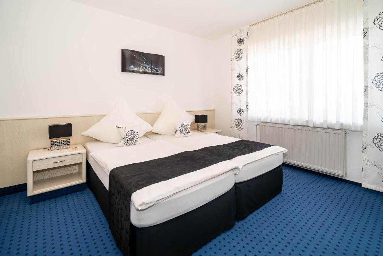 Hotel Papenbreer Verl Bagian luar foto